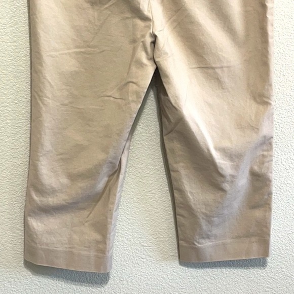 Halogen Taylor Fit Khaki Capris Pants - Picture 7 of 13